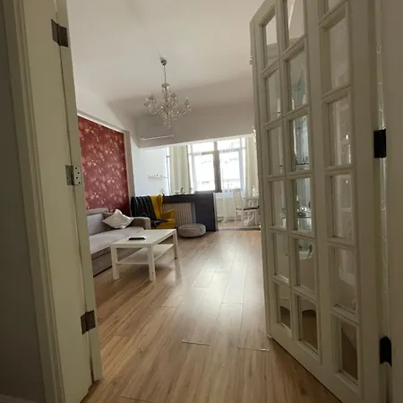 Apartment Tomis
