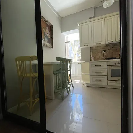 Apartment Tomis *